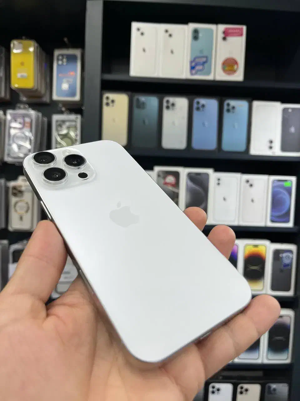 اپل 16پرومکس با ریجستر با چک تا 15 ماه|موبایل|رشت, بازار|دیوار