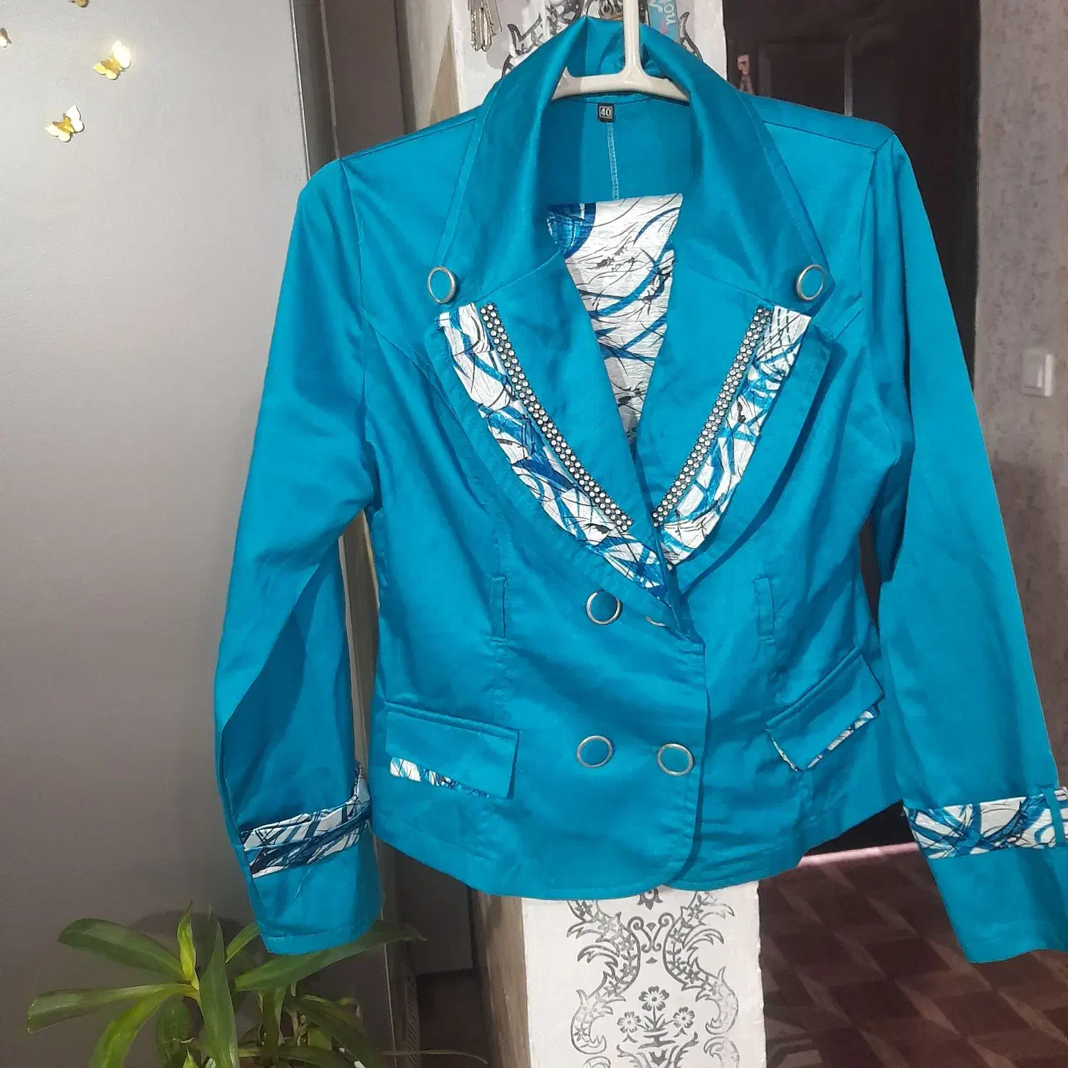 کت ودامن|لباس|نهاوند, |دیوار