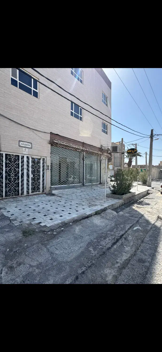 30متر مغازه سر چهار راه وسط شهر|اجارهٔ مغازه و غرفه|زابل, |دیوار