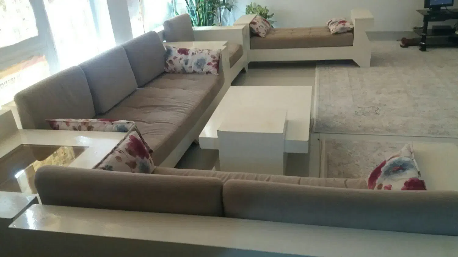 مبل هشت نفری|مبلمان خانگی و میز عسلی|اسفراین, |دیوار