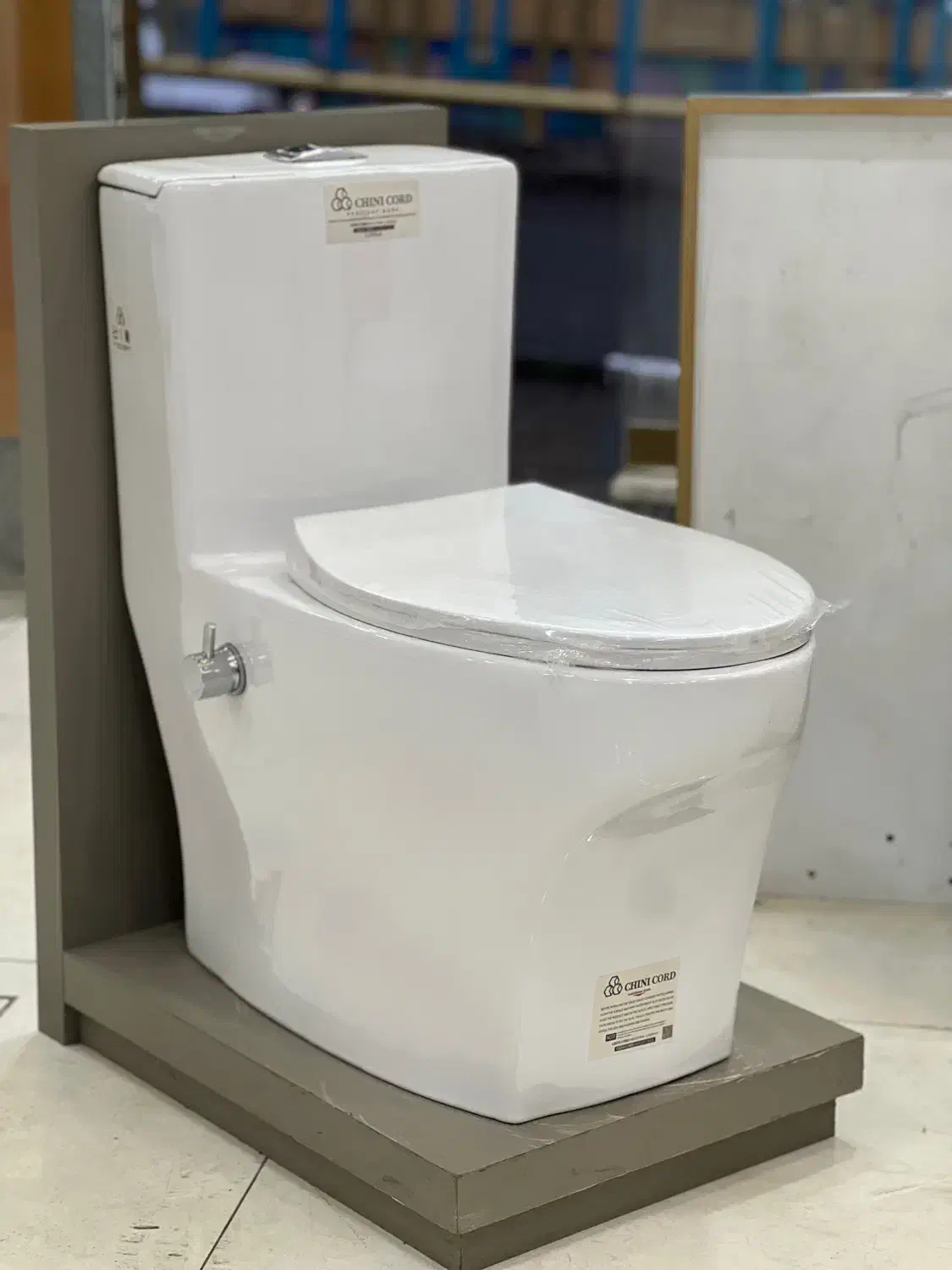 محصولات ( چینی کُـرد )|آرایشی، بهداشتی، درمانی|دیواندره, |دیوار