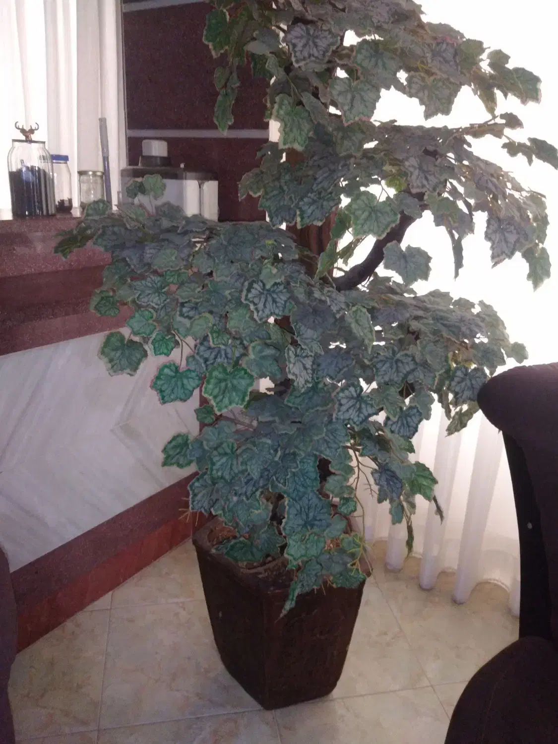 گلدون با گل بلند|گل مصنوعی|ساری, |دیوار