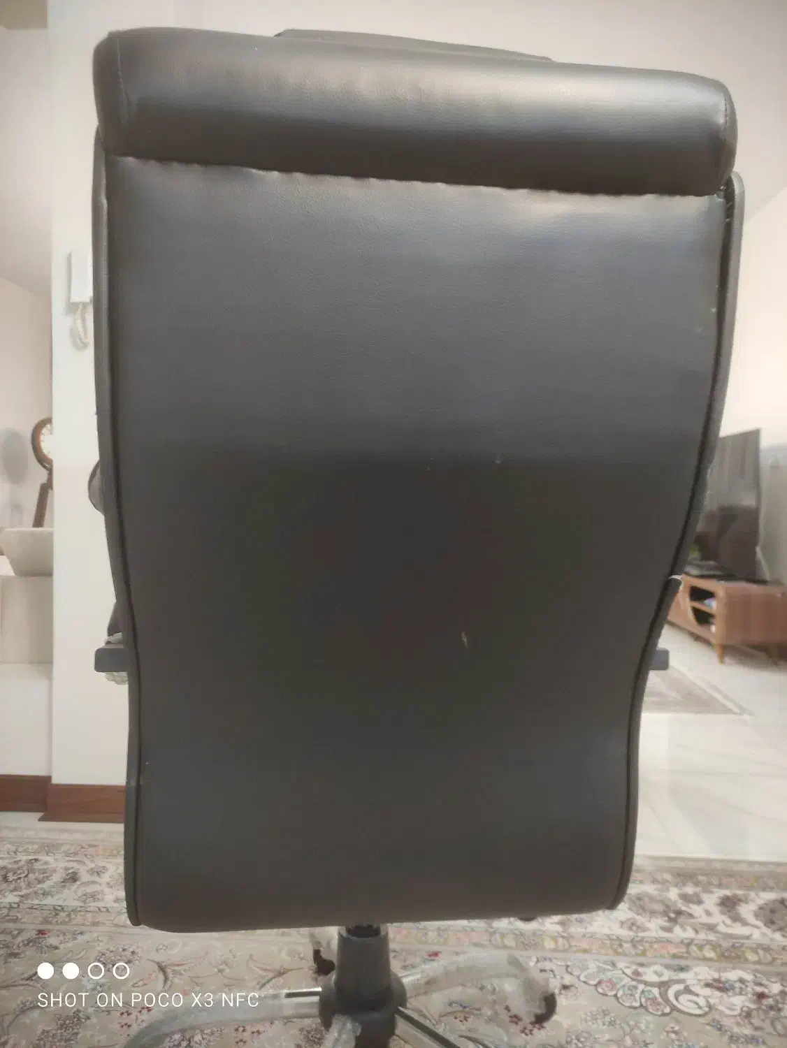 صندلی|میز تحریر و کامپیوتر|ری, فیروزآبادی|دیوار