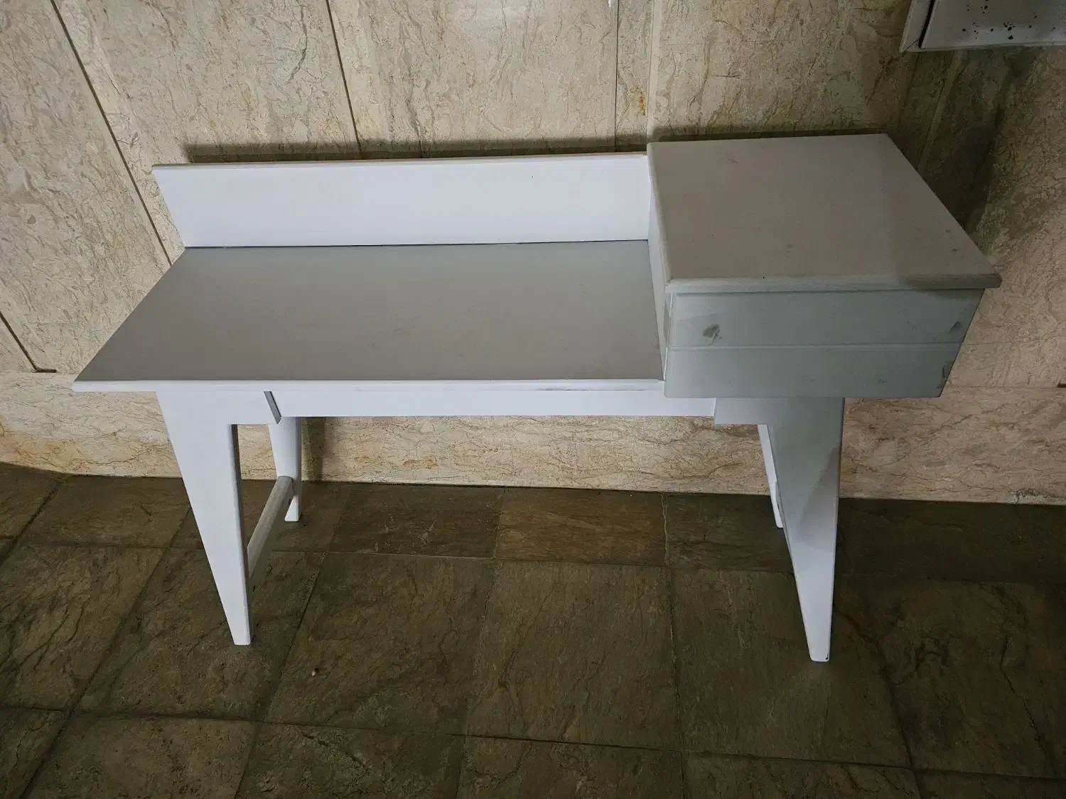 میز تحریر|میز تحریر و کامپیوتر|کرج, عظیمیه|دیوار