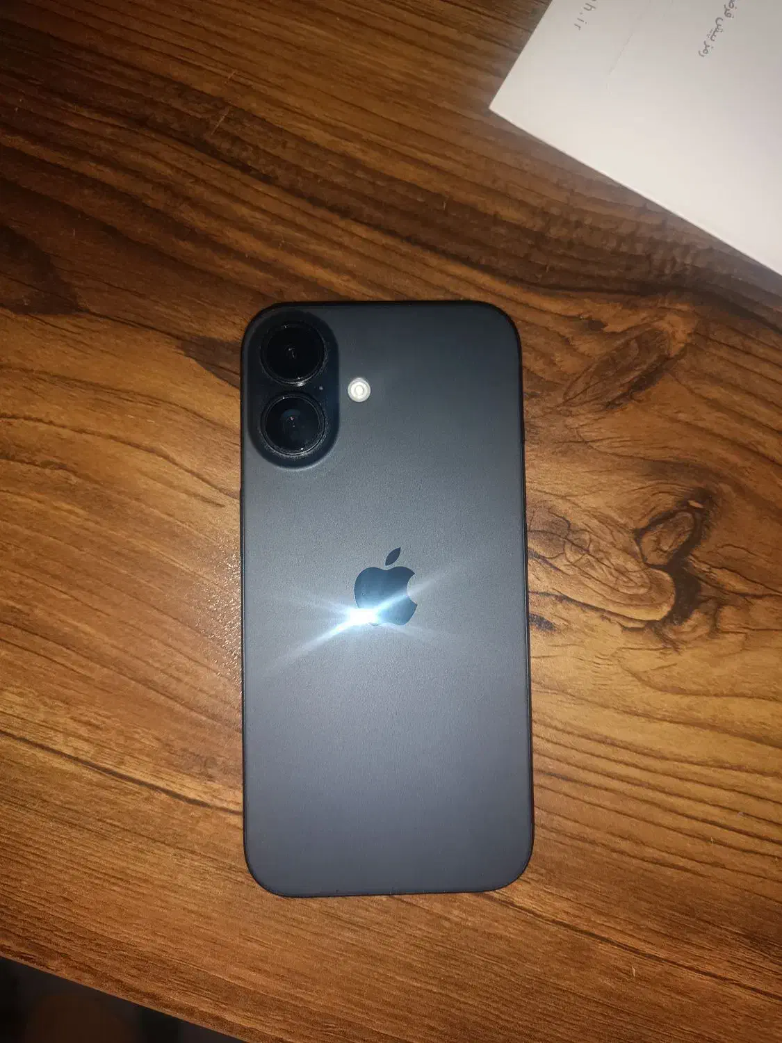 ایفون ۱۶ نرمال مشکی رنگ در حد آک|موبایل|تهران, خزانه|دیوار