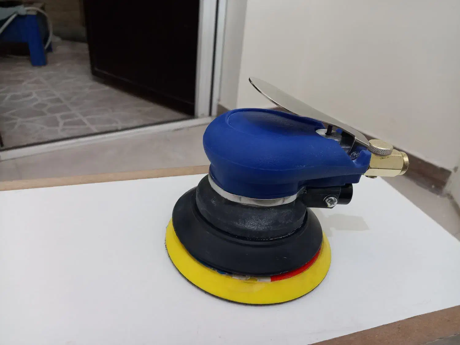 سمباده لرزان بادی|ابزارآلات|تهران, خزانه|دیوار