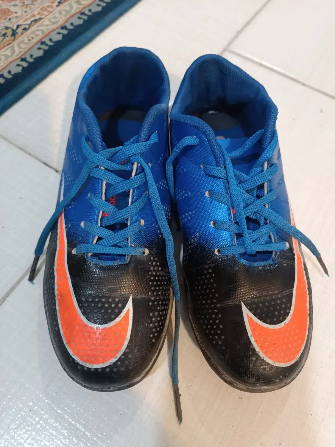 کفش فوتبال|تجهیزات ورزشی|محمدشهر, سیدآباد|دیوار