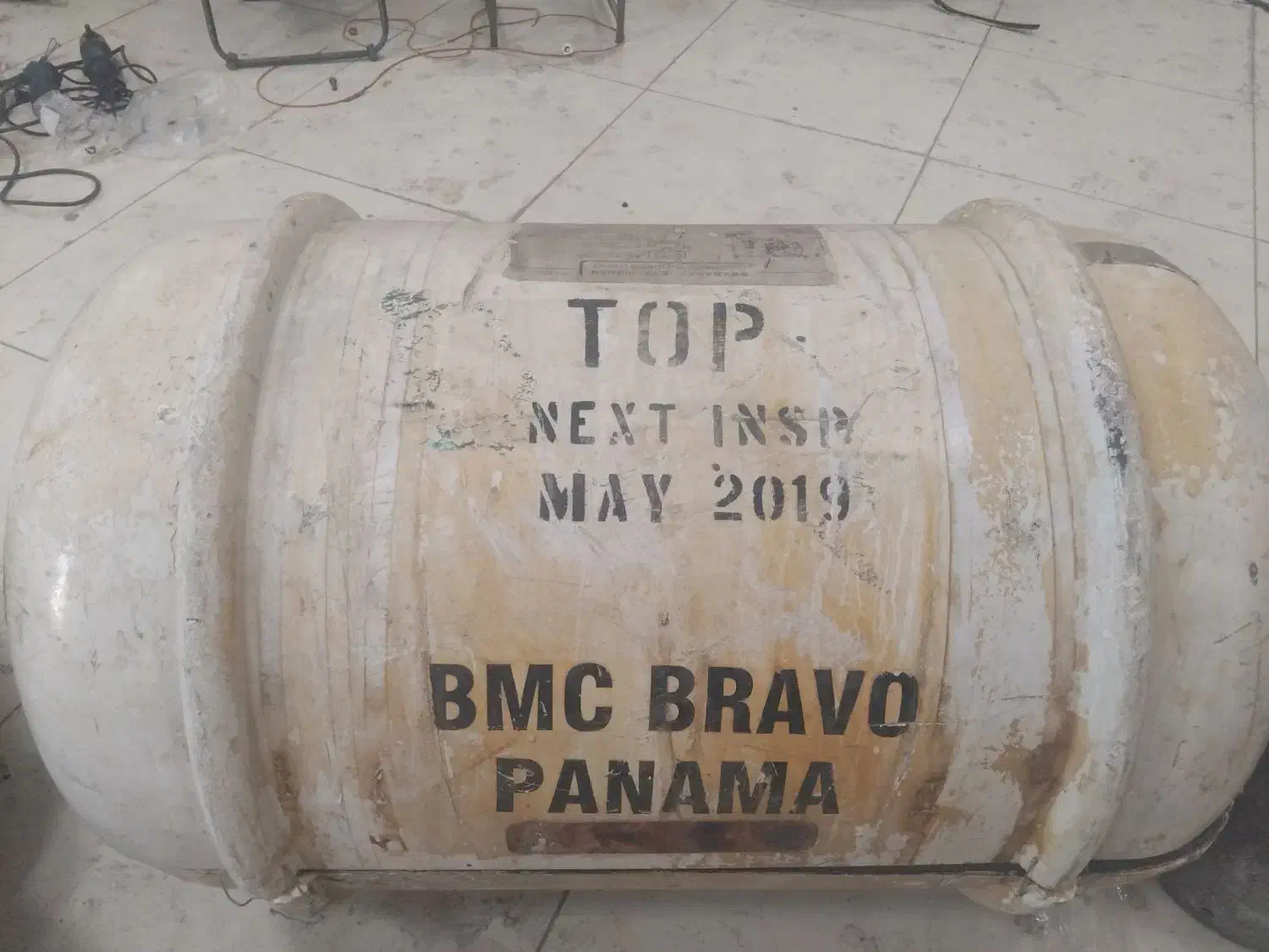 قایق نجات|قایق و سایر وسایل نقلیه|سیراف, |دیوار