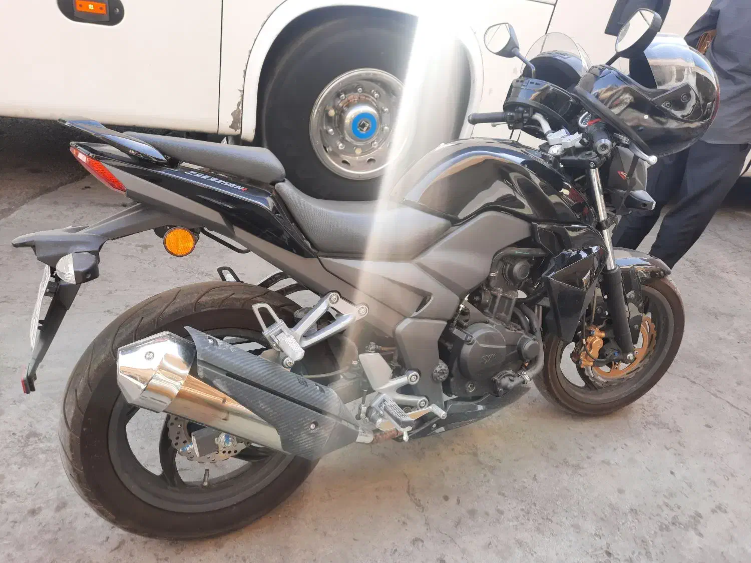 لاکی ۲۵۰ مدل ۱۴۰۰ تایوان در حد ۸۰۰۰ کار|موتورسیکلت|بندر انزلی, معلم|دیوار