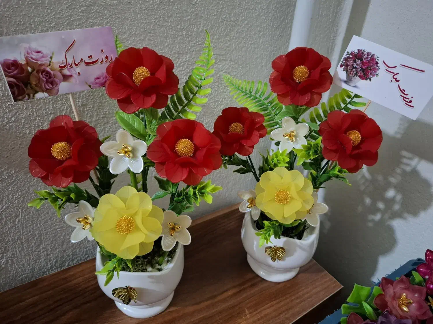 گلدان پایه دار|گل مصنوعی|سمنان, |دیوار