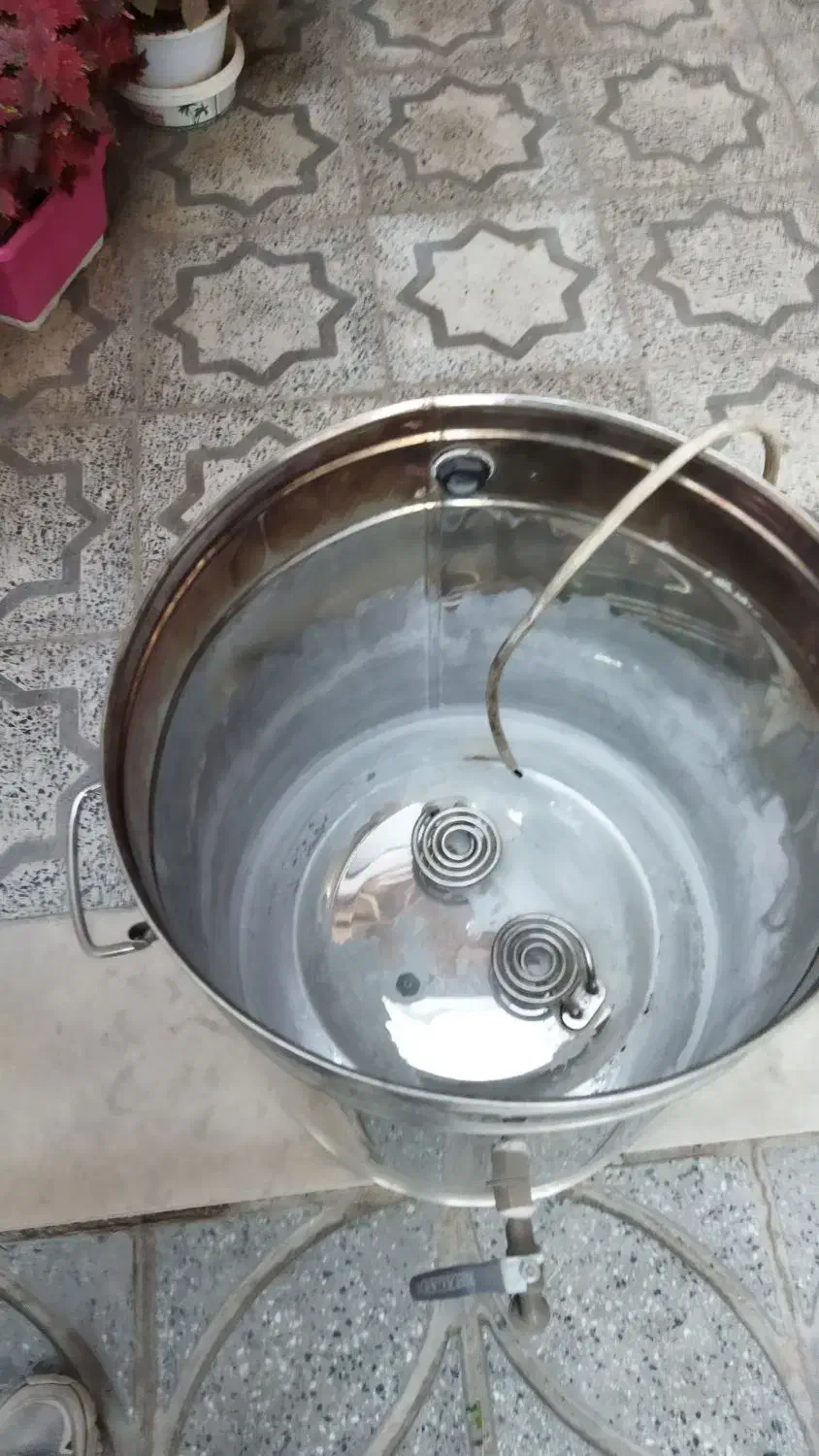 1عدد سماورر 60لیتر|سماور، چای‌ساز، قهوه‌ساز|نهاوند, |دیوار