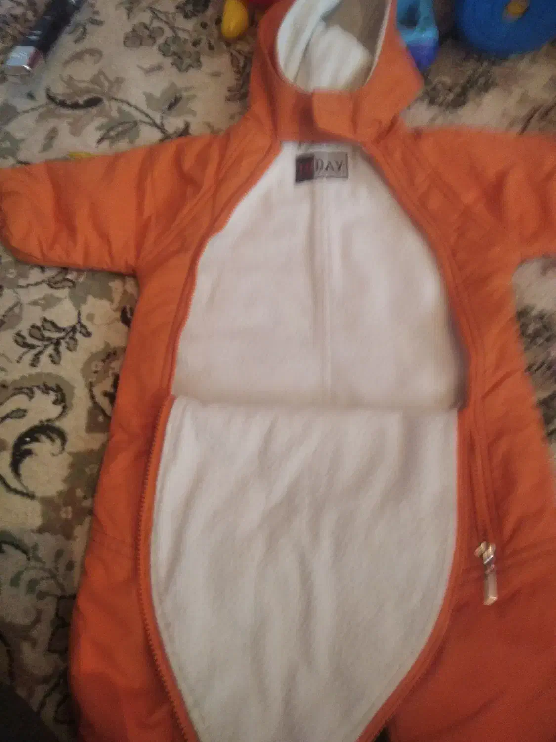 سرهمی بچه خیلی گرم|کفش و لباس بچه|نیشابور, مدرس|دیوار