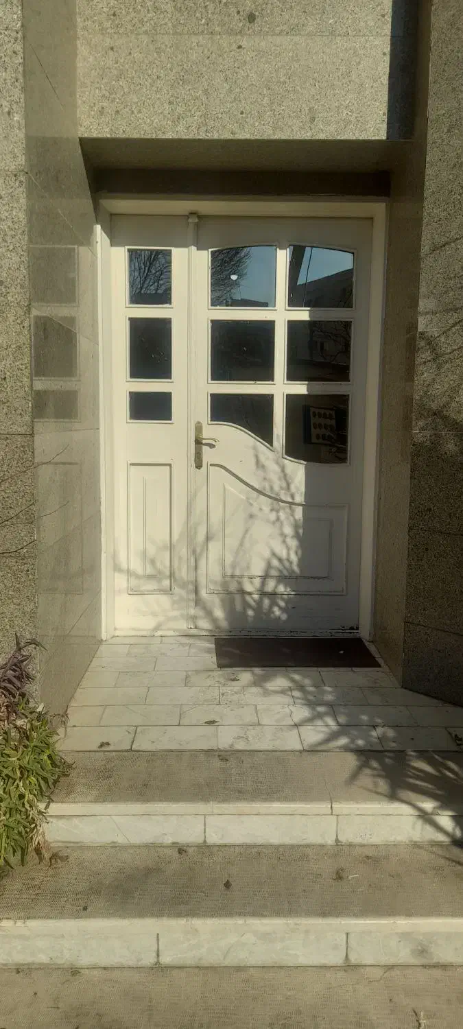 ۱۱۸متر سه خوابه مرزداران ناهید کوچه محمدی