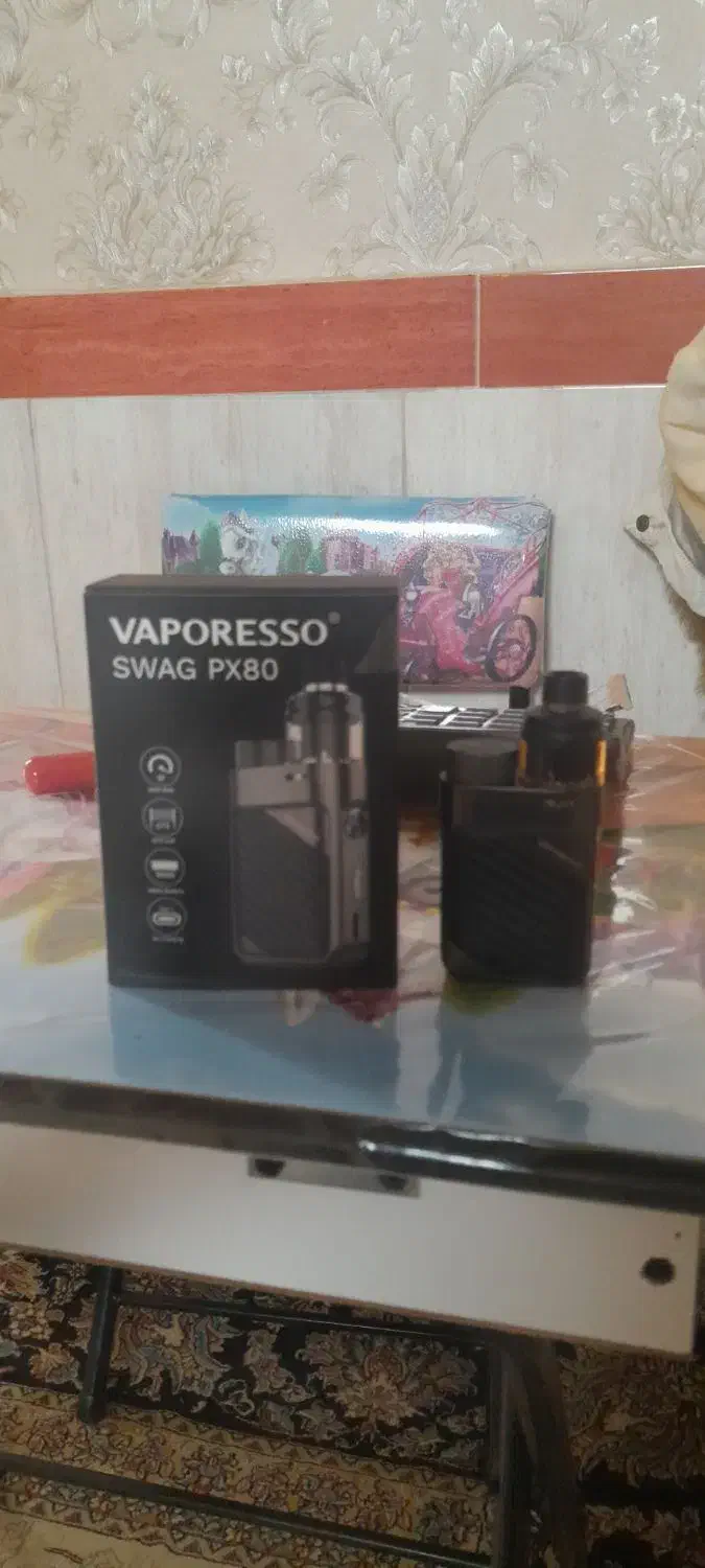 ویپ درحدنو یه هفته استفاده شده همراه یه جویس دوسیب|زیورآلات و اکسسوری|کرمانشاه, |دیوار