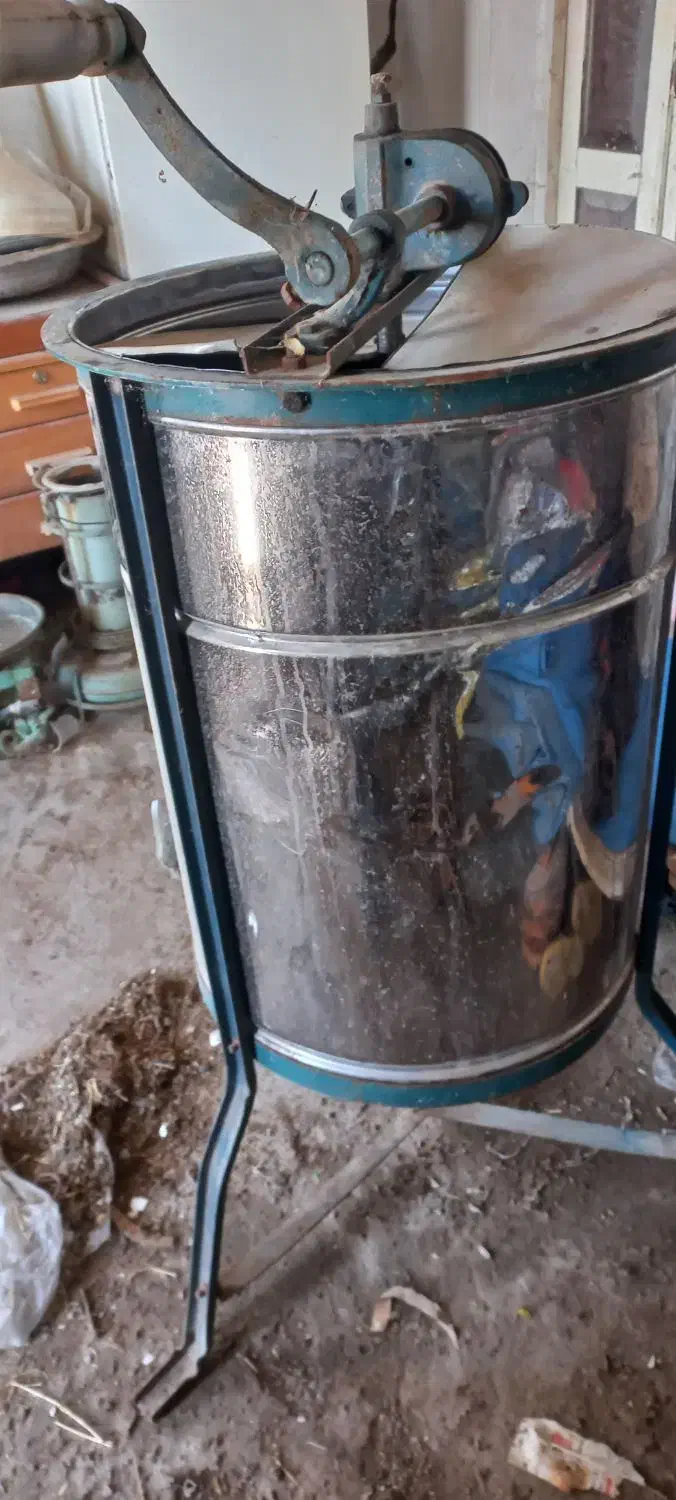 استراکتور ۴ قاب تمام استیل. عسل گیر|ابزارآلات|نمین, |دیوار