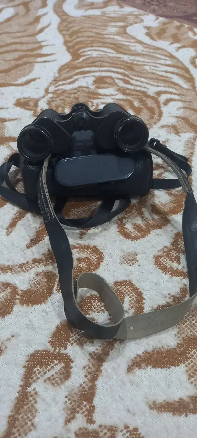 دوربین شکاری ۸×۳۰ درجه یک همراه بندچرمی عالی|کوهنوردی و کمپینگ|اهواز, آریاشهر|دیوار