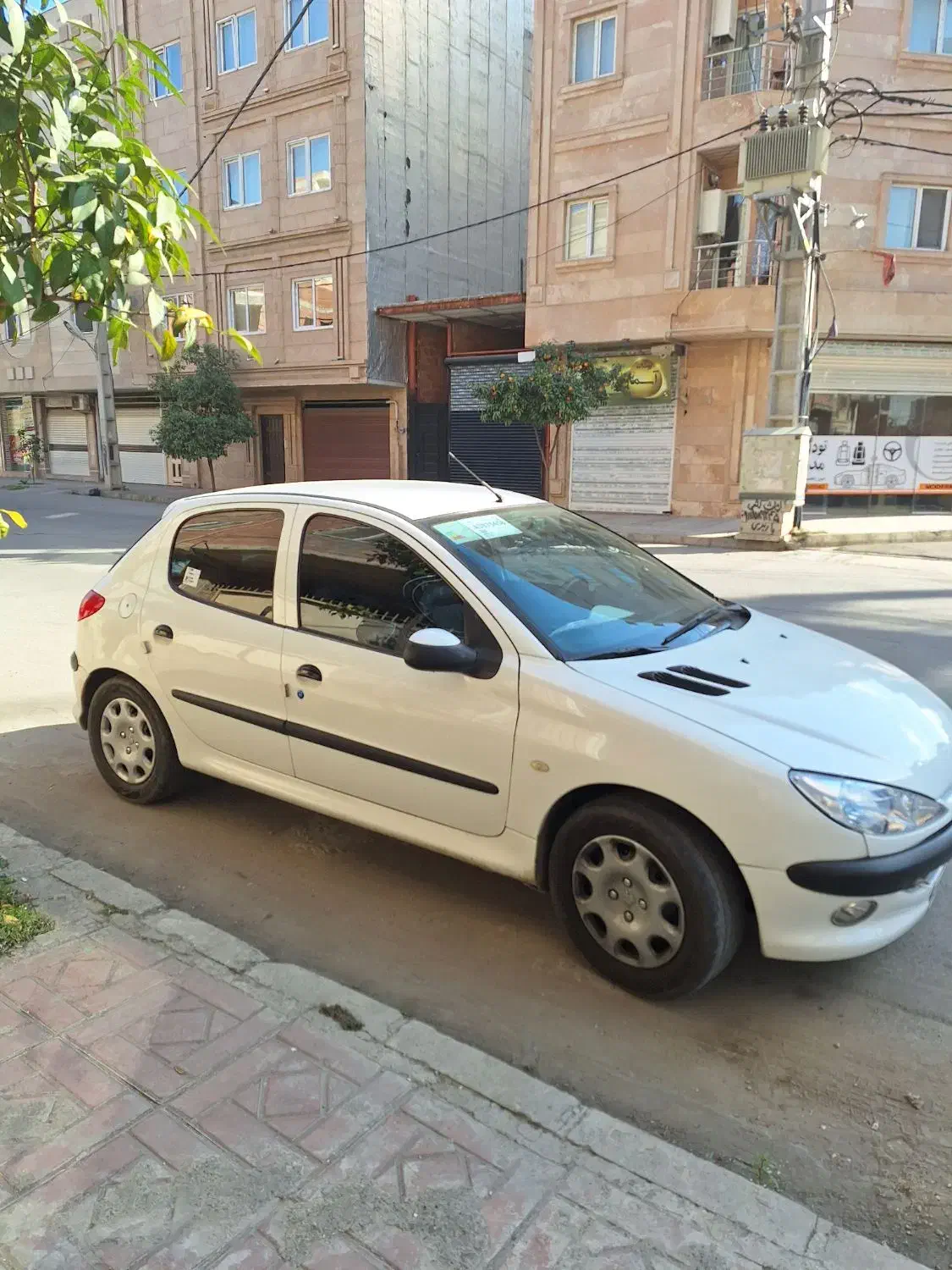 ۲۰۶ مدل ۹۴ تیپ ۵ در حد سالم دو لکه رنگ‌|خودرو سواری و وانت|ساری, |دیوار