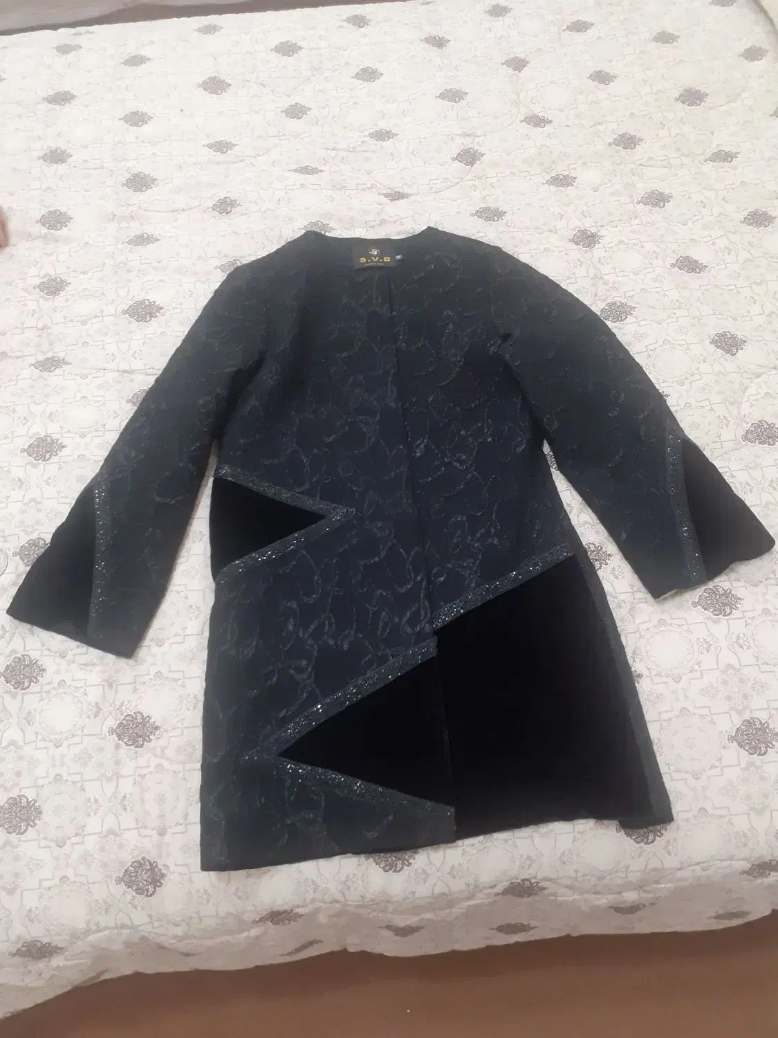 مانتومجلسی|لباس|مشگین شهر, |دیوار