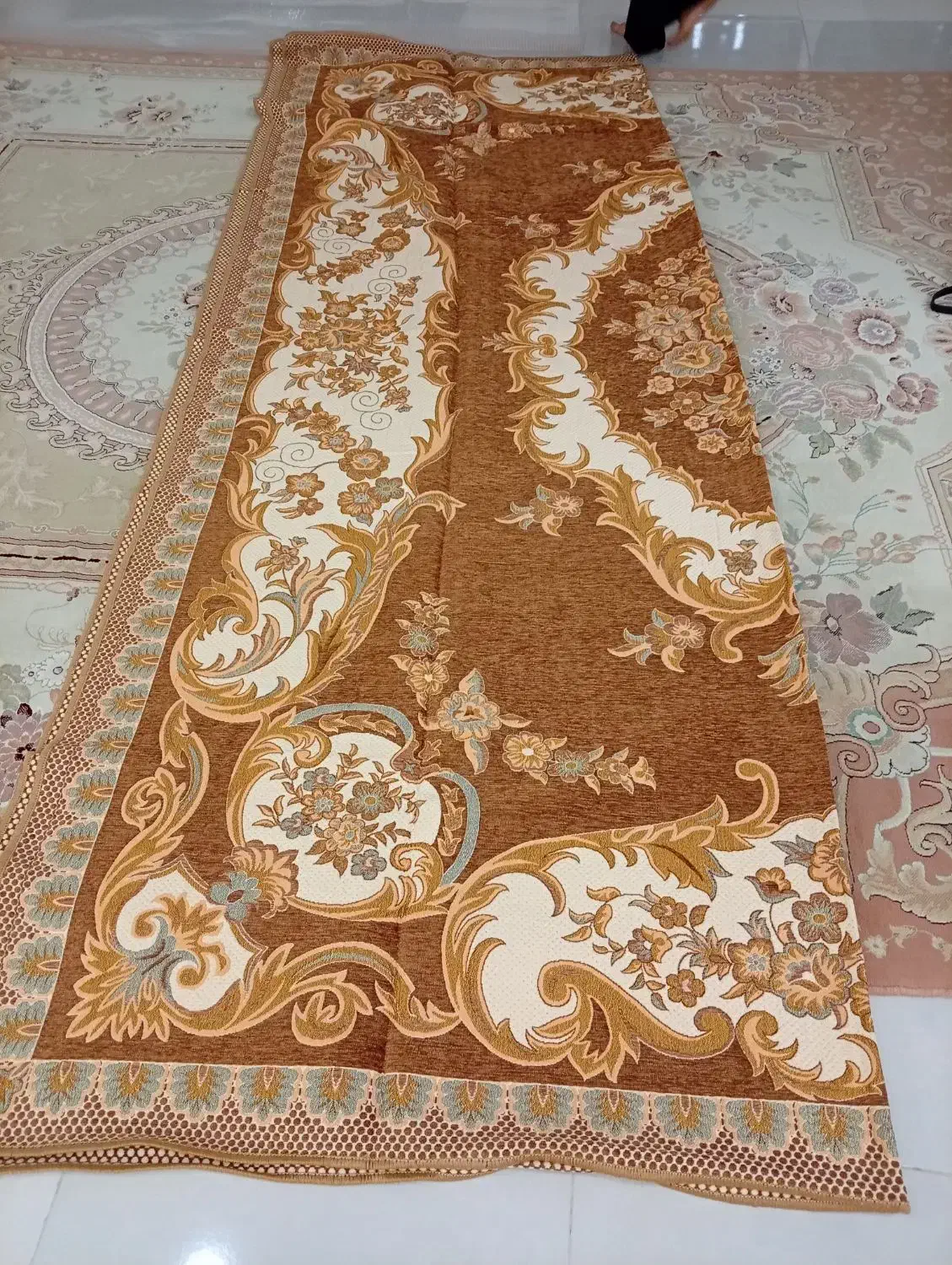 روفرشی|روفرشی|محمدشهر, محمدشهر|دیوار