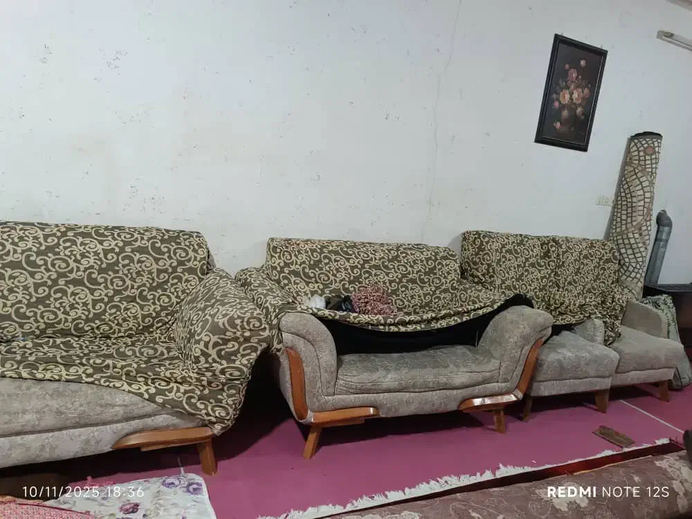 مبل چستر در حد|مبلمان خانگی و میز عسلی|قم, نخودی|دیوار