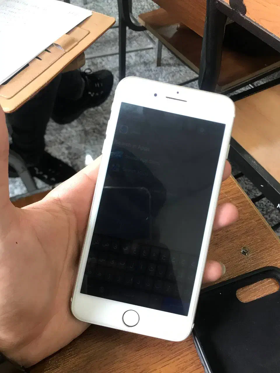 iPhone 7Plus|موبایل|تربت جام, بیست متری منبع آب|دیوار
