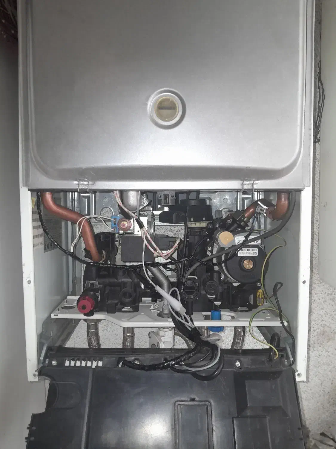 پکیج آریستون|آبگرمکن، پکیج، شوفاژ|اسلامشهر, شهرک محمدیه|دیوار