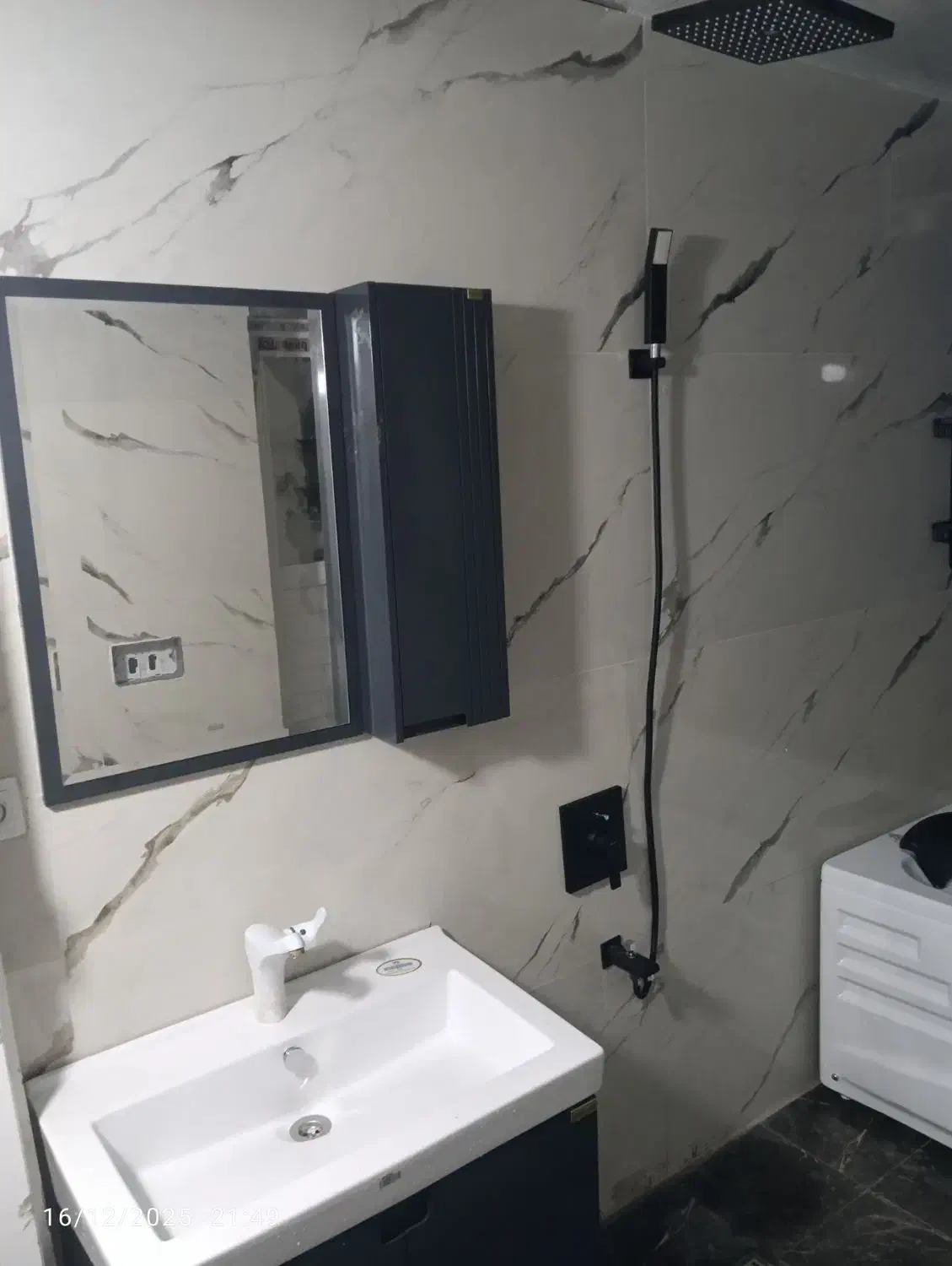 تاسیسات صفرتاصد ساختمان بابهترین کیفت50ماه گارانتی|خدمات پیشه و مهارت|بم, |دیوار