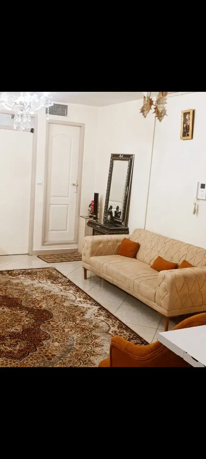 مبل و راحتی|مبلمان خانگی و میز عسلی|تهران, سلیمانی|دیوار