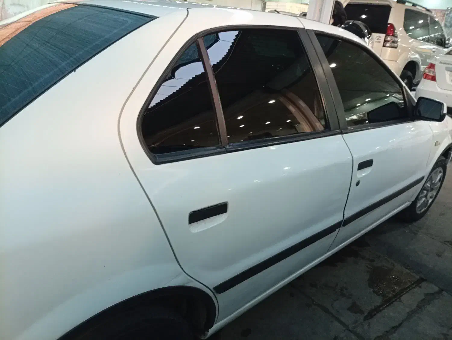 سمند|خودرو سواری و وانت|قم, چهل درخت‎|دیوار