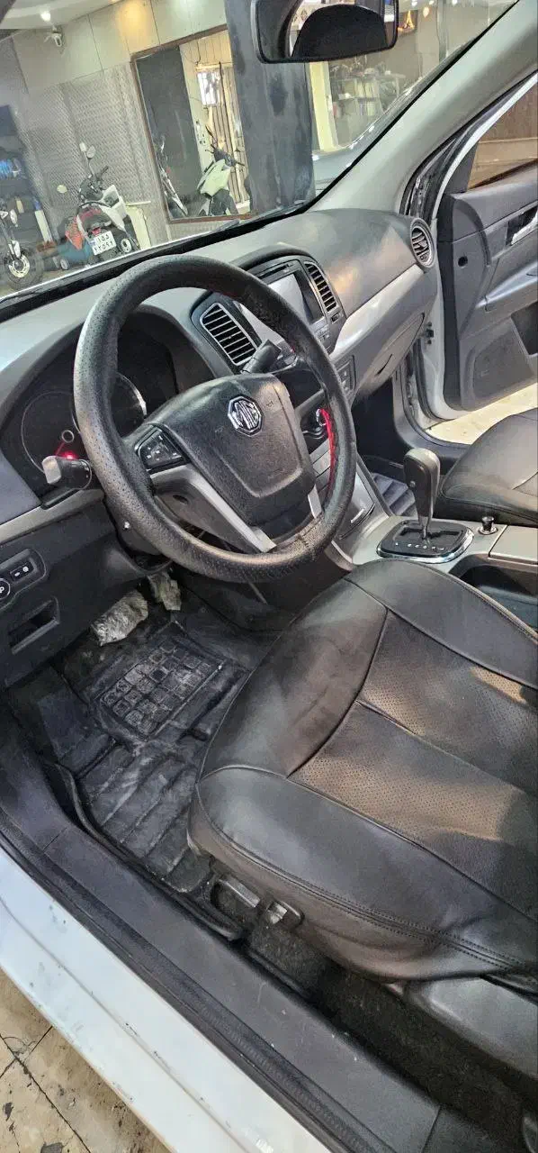 ام جی۳۵۰ مدل۲۰۱۳ کمپلت رنگ|خودرو سواری و وانت|تهران, ده‌ونک|دیوار