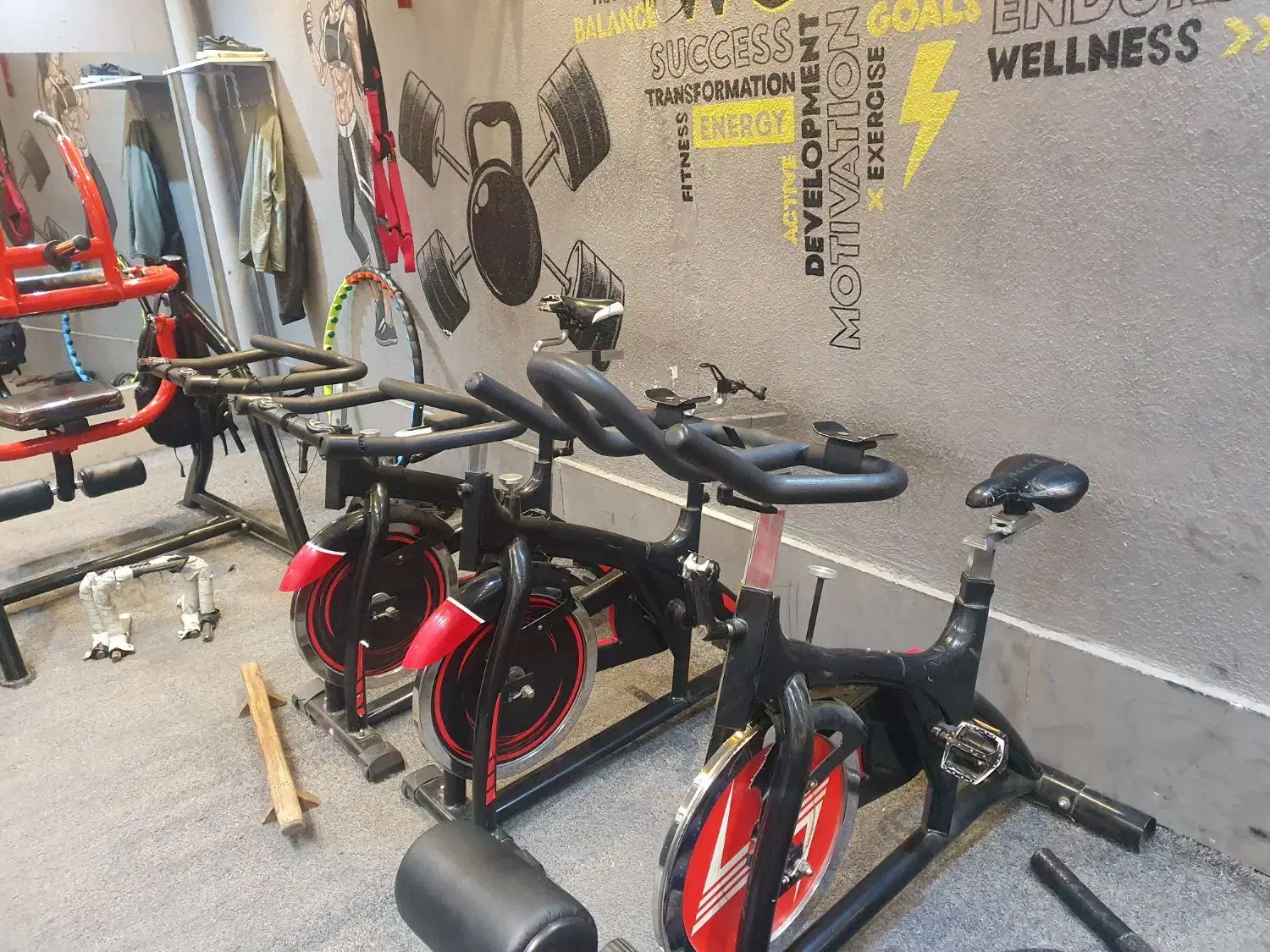فروش ۳ عدد دوچرخه اسپینینگ باشگاهی|تجهیزات ورزشی|شیراز, کوشک میدان|دیوار