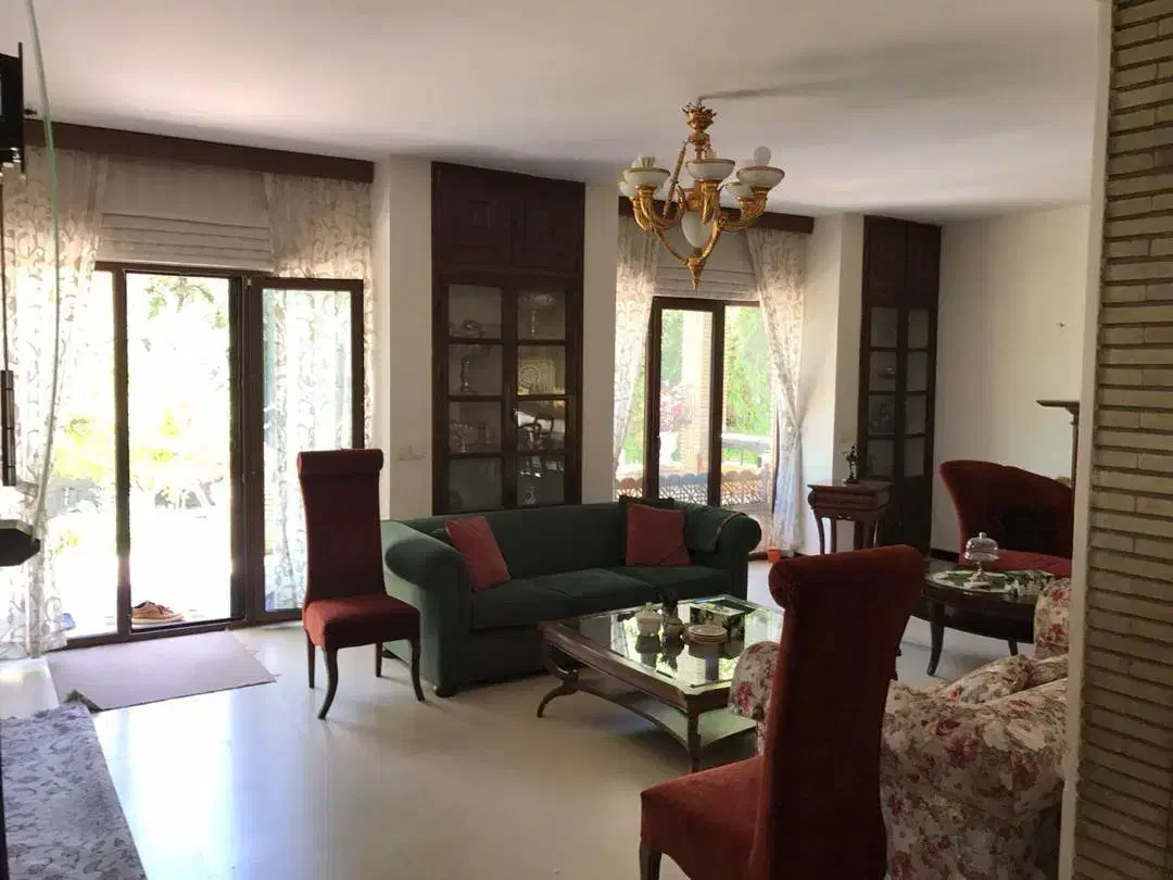 ۷۶۰متر ۵ خواب مستر ۲ طبقه حیاط مشجر استخردار