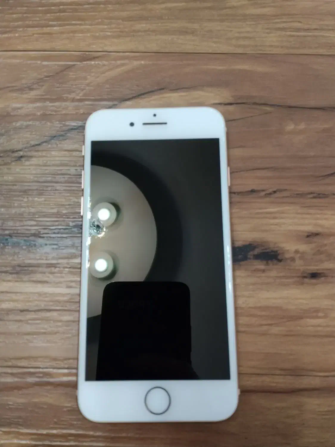 گوشی آیفون ۸|موبایل|تهران, نازیآباد|دیوار