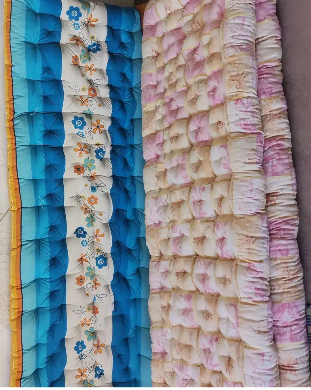 تشک دوزی و بالش|خدمات پیشه و مهارت|داراب, |دیوار