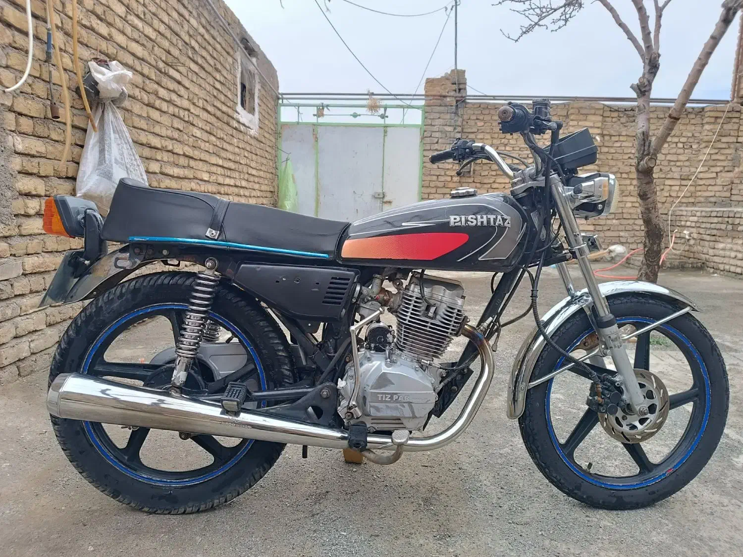 موتور در حد|موتورسیکلت|زاوه, |دیوار