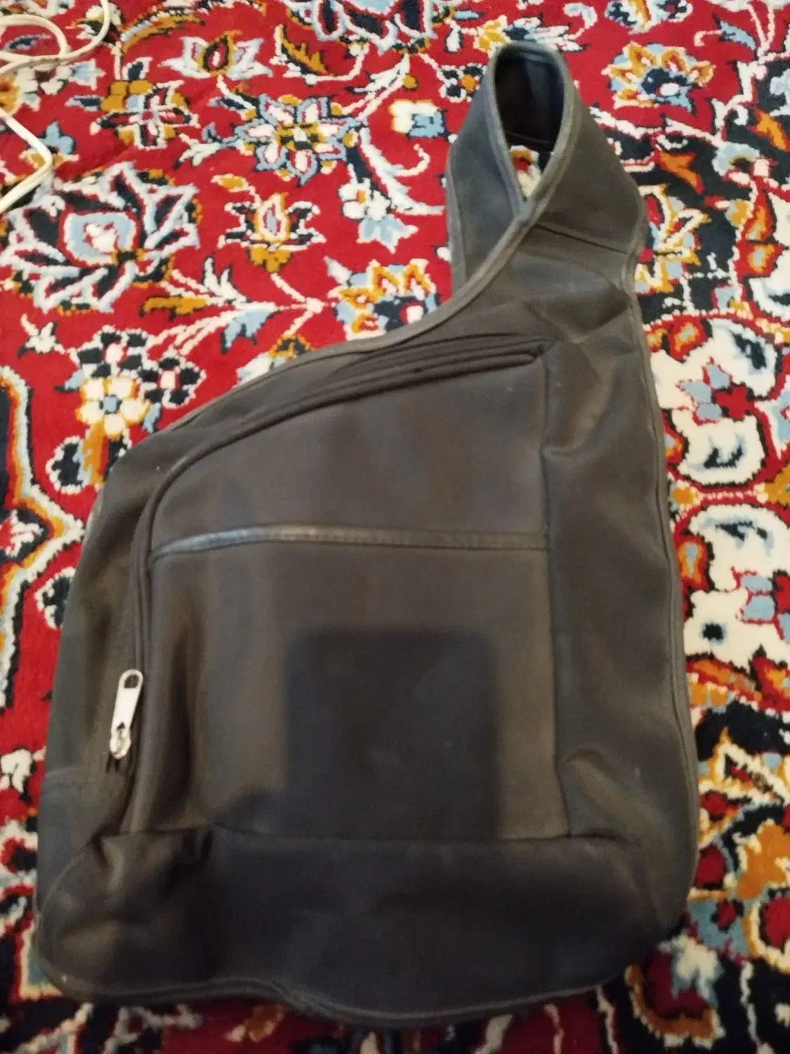 کیف|کیف، کفش، کمربند|ساری, |دیوار