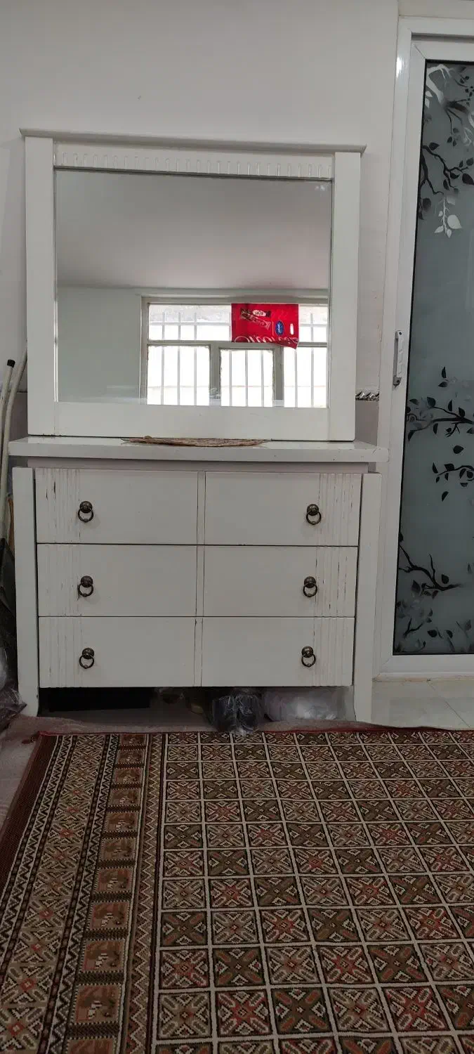 اینه دراور وکمد سفید|جاکفشی، کمد، دراور|مشهد, چهارچشمه|دیوار