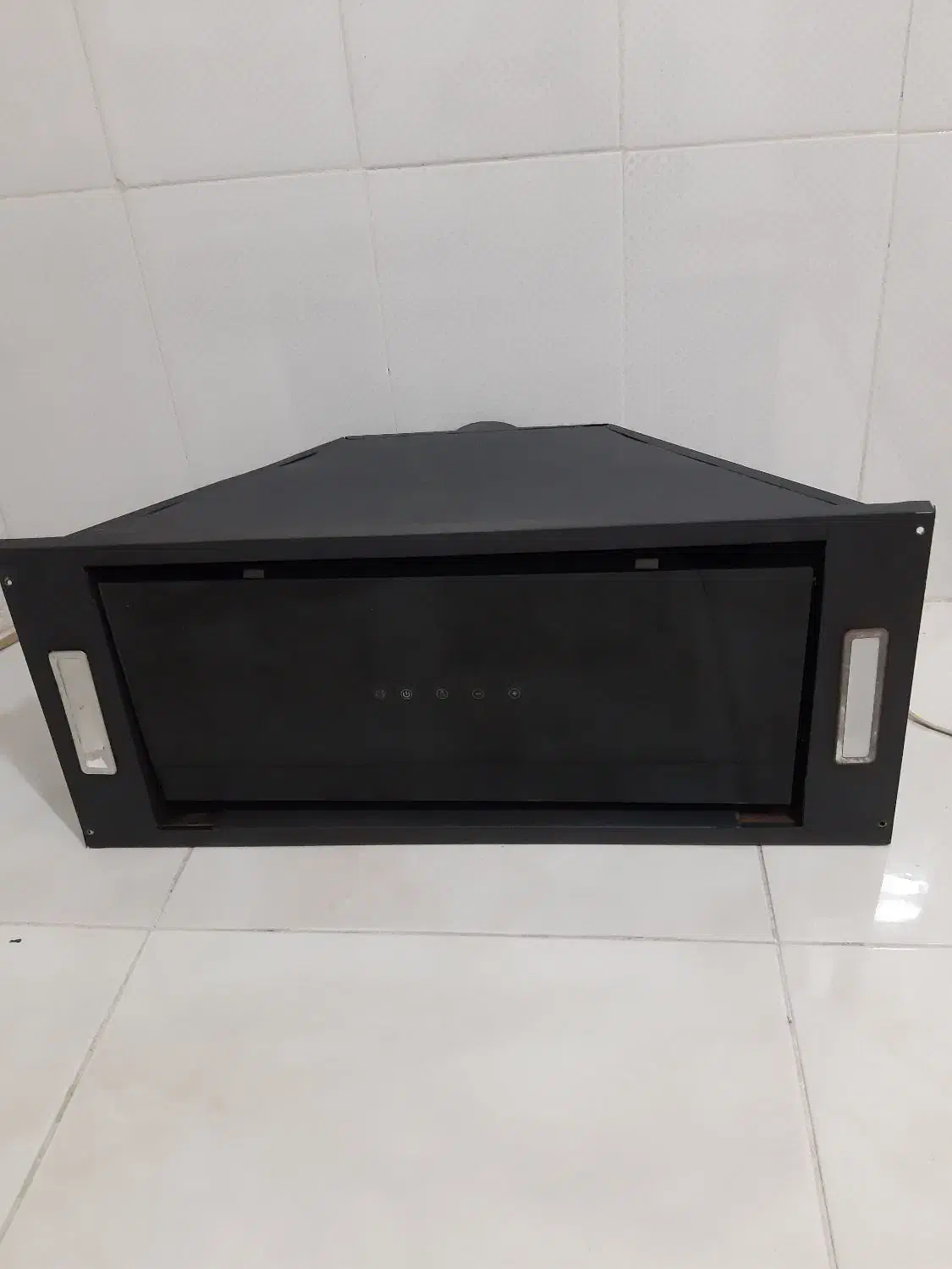 هود نو|هود|کرمانشاه, |دیوار