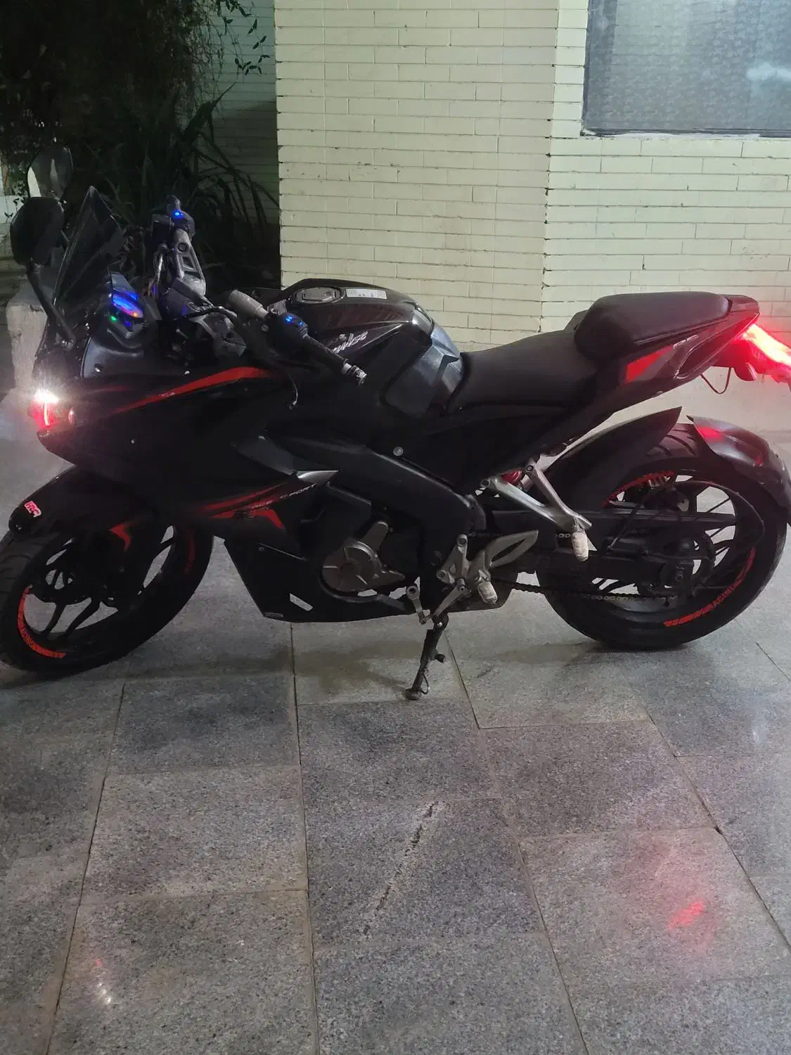 ار اس 200|موتورسیکلت|نیشابور, مسکن مهر نور|دیوار