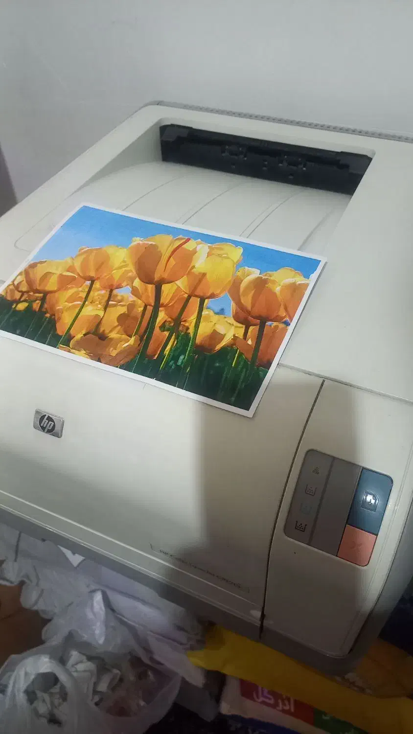 تعدادی پرینتر لیزری رنگی و سیاه و سفید|پرینتر، اسکنر، کپی، فکس|قم, مسکن مهر|دیوار