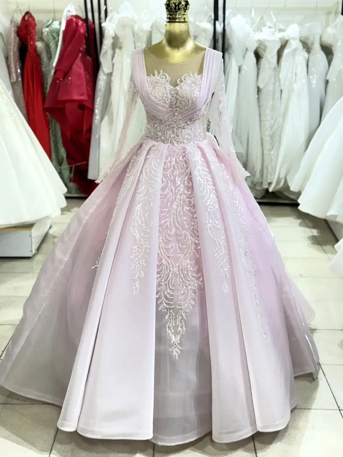 واگذاری مزون لباس عروس|فروشگاه و مغازه|مهاباد (آذربایجان غربی), |دیوار