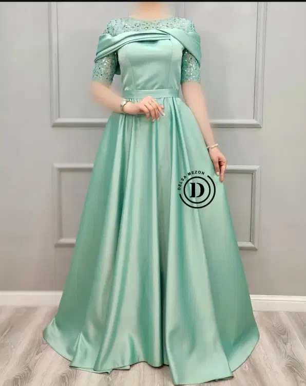 لباس مجلسی|لباس|رشت, جهاد|دیوار