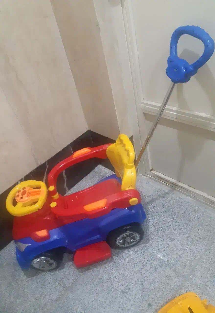 ماشین دسته دار|اسباب‌‌بازی|ری, دیلمان|دیوار