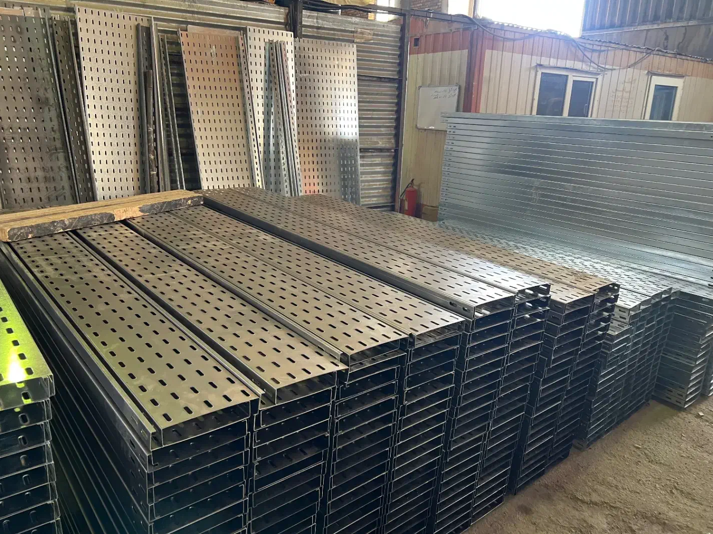 سینی کابل آریا|عمده‌فروشی|تهران, لاله زار|دیوار