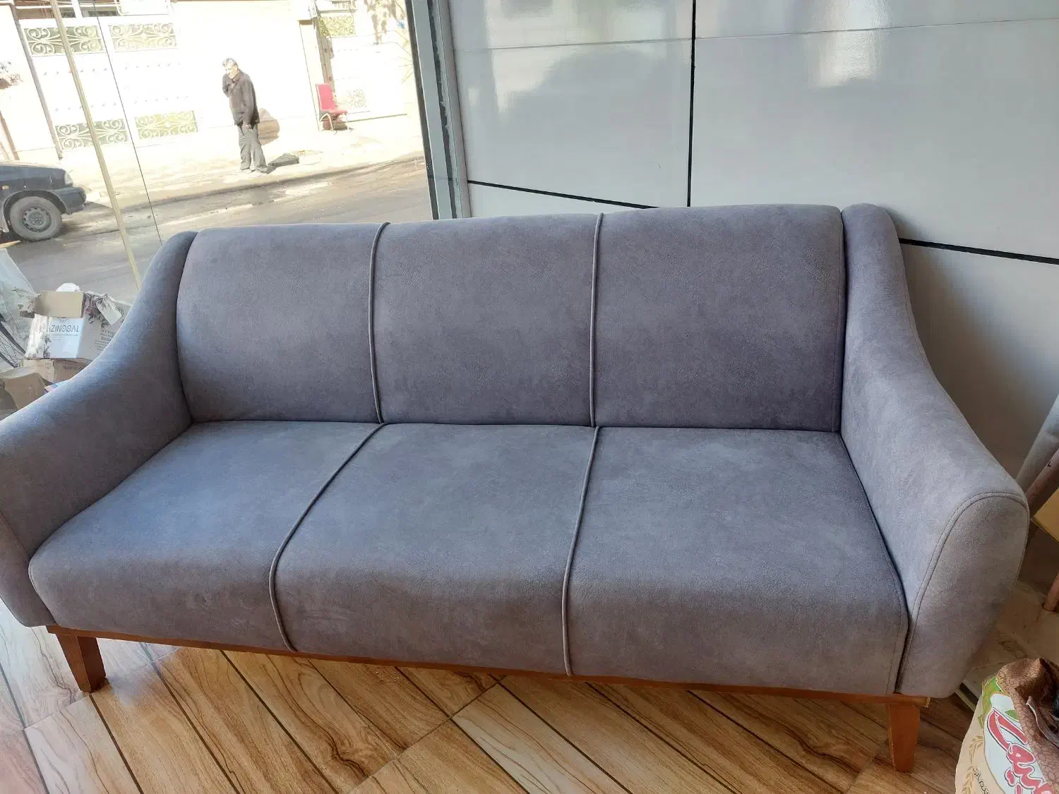 مبل چستر|مبلمان خانگی و میز عسلی|اقبالیه, |دیوار