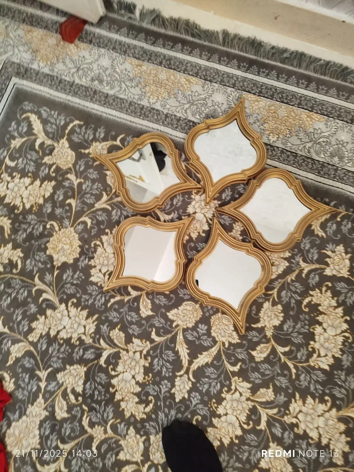 آینه|آینه|شهریار, شهرک وائین|دیوار