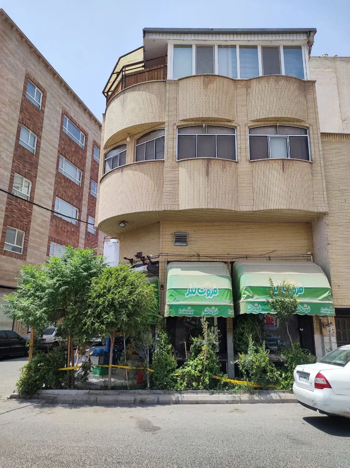 فروش مغازه سوپر مارکت بهمراه اجناس و ملک|فروش مغازه و غرفه|قم, عمار یاسر|دیوار