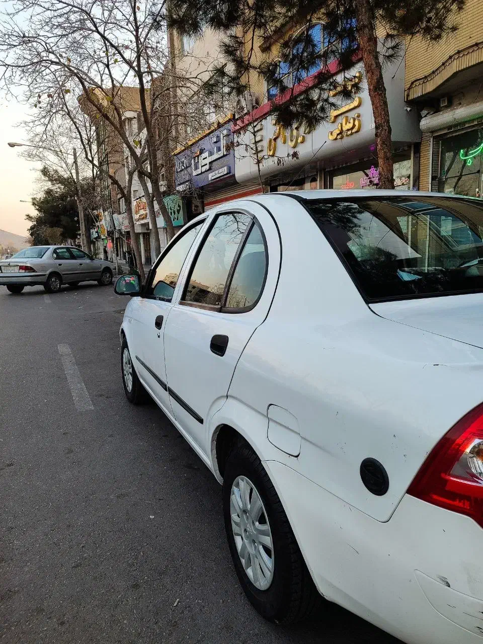 تیبا دو گانه دستی بدون رنگ شاسی پلمپ مدل ۹۷|خودرو سواری و وانت|مشهد, سرافرازان|دیوار