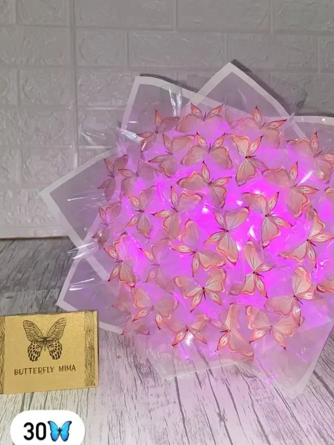 دسته گل پروانه ای|گل مصنوعی|اردبیل, |دیوار