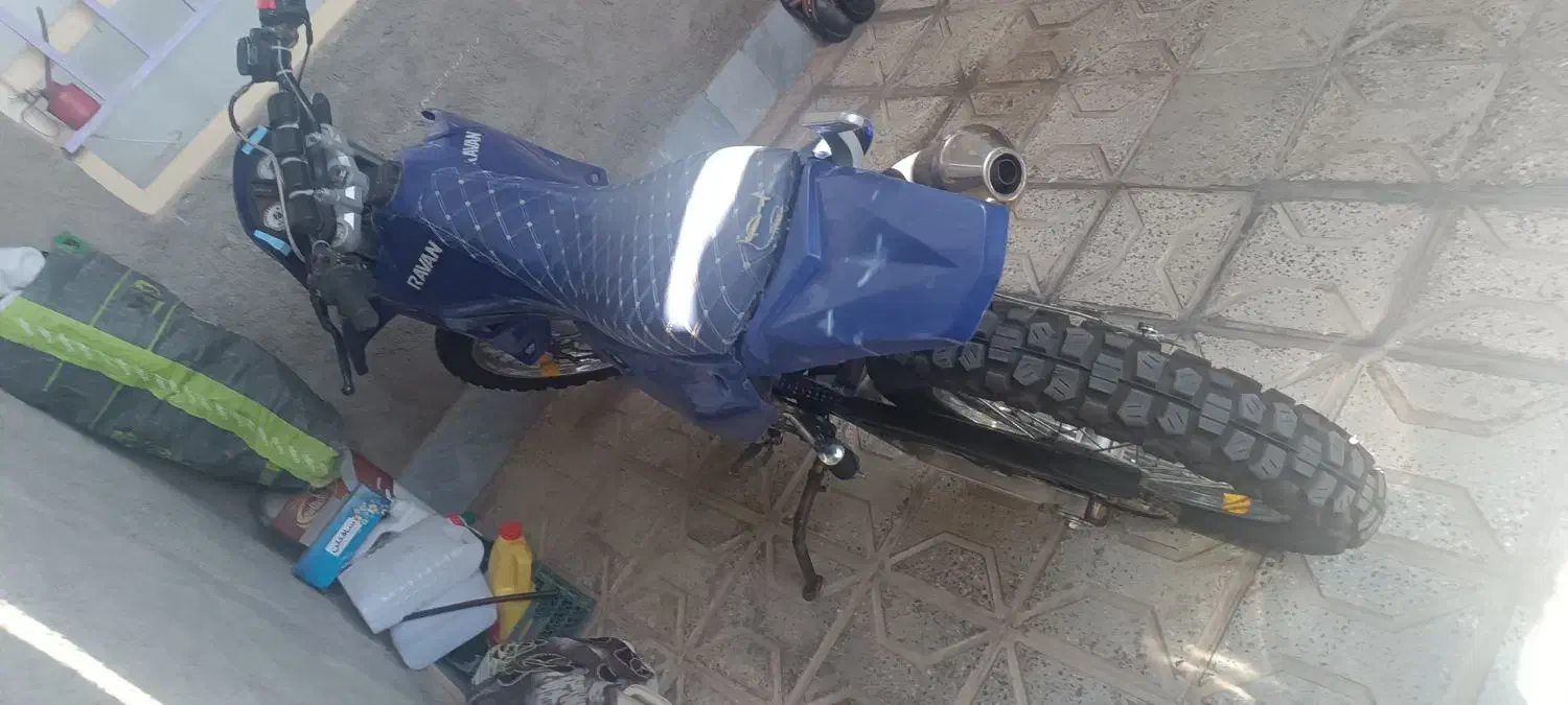 تریل روان 200|موتورسیکلت|اسفراین, |دیوار